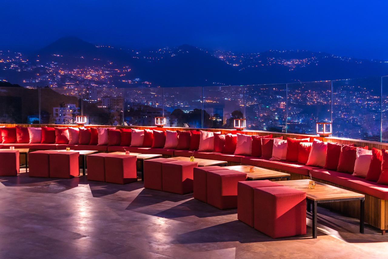 Burj On Bay Hotel Jounieh Exterior foto